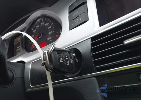 2011 Audi A6 3.0 Premium z USA, uszkodzony, nr VIN WAUFGAFB6BN055558